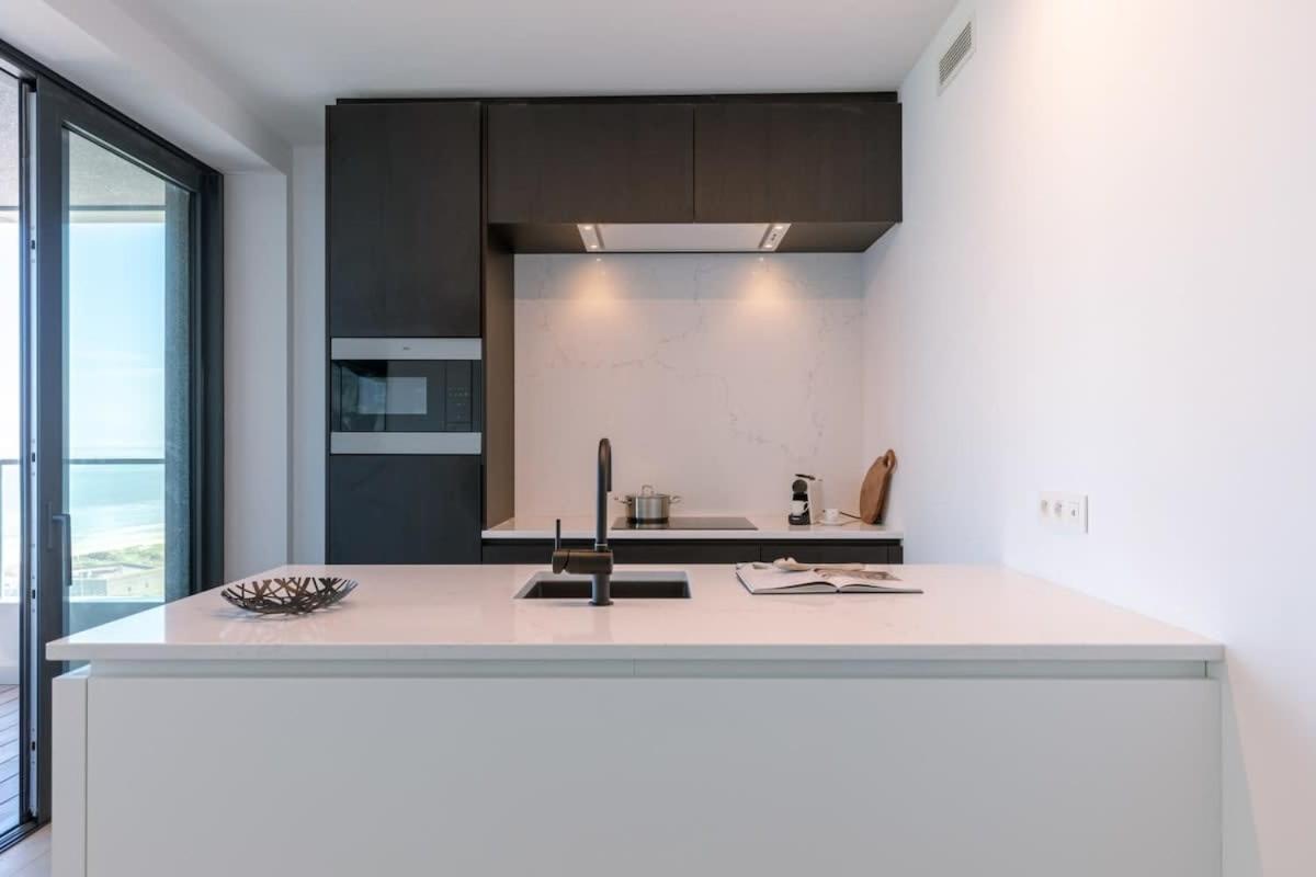 Huswell - Stunning Apartment With Breathtaking Views 奥斯滕德 外观 照片